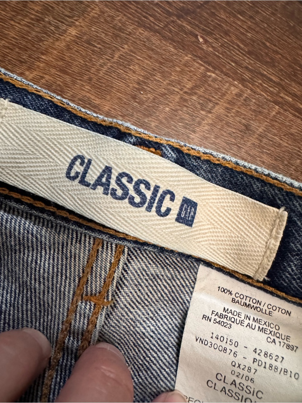 Gap Classic Jeans Vintage 2006 High Rise Mom Size 8 Regular 100% Cotton Y2K - Picture 4 of 8